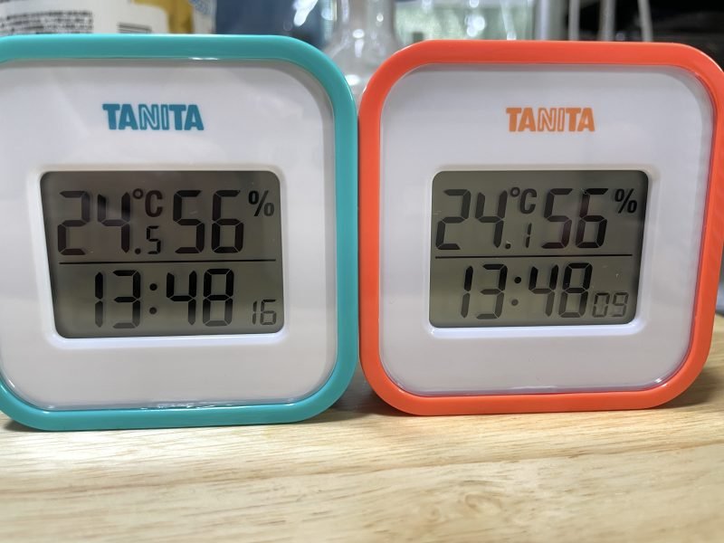 ２つの温湿度計